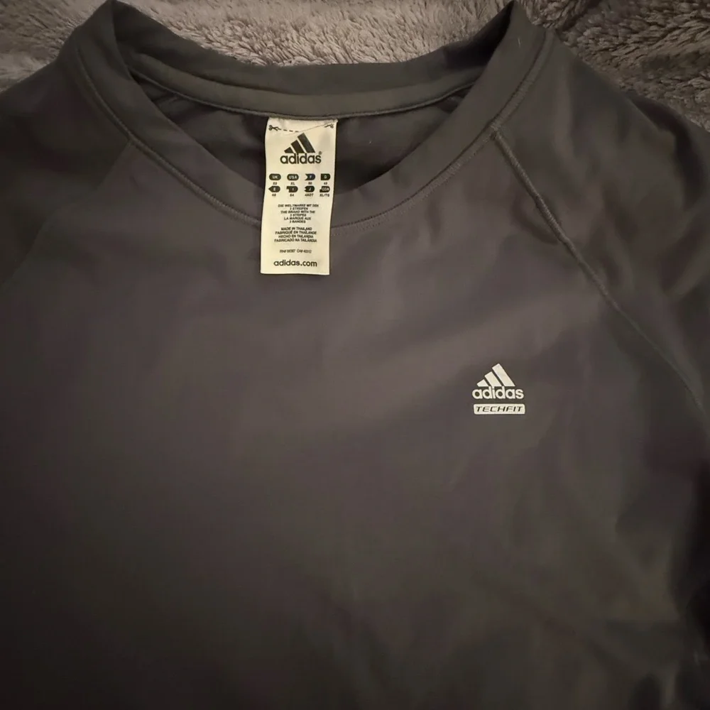 Adidas Men’s Gray Climalite Long Sleeve Shirt